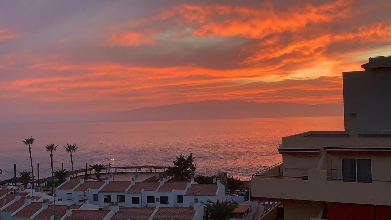 푸에르토 데 산티아고 Cozy Beachfront Flat With Pool & Panoramic Sea View Terrace 아파트 외부 사진